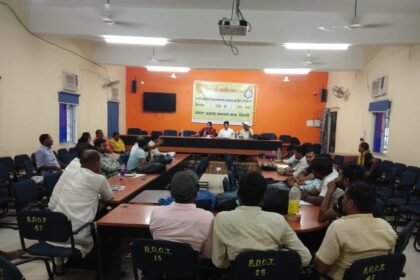 IMG 20230420 WA0046 पेयजल संकट पर बैठक में पीएचईडी के कार्यों पर पंचायत प्रतिनिधियों जताई नाराजगी