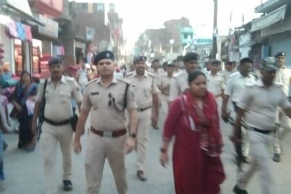 IMG 20230421 WA0024 ईद के पूर्व संध्या पर टिकारी शहर में प्रशासन का फ्लैग मार्च