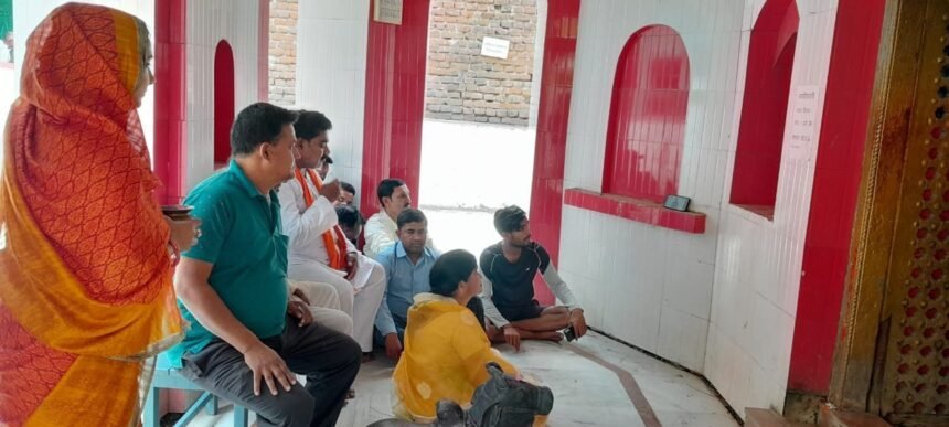 IMG 20230430 WA0028 भाजपा कार्यकर्ताओं ने सुनी पीएम मोदी के मन की बात