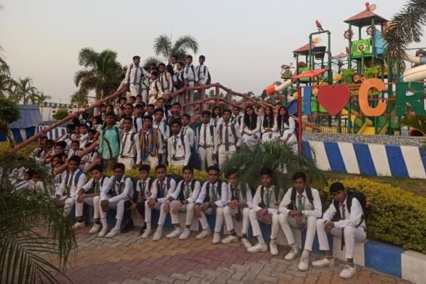 IMG 20230524 WA0022 आर डी पब्लिक स्कुल के बच्चों में वाटर पार्क बोधगया का उठाया आनंद