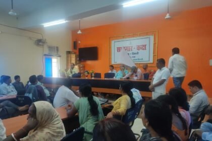 IMG 20230525 WA0013 मौसमजनित एईएस एवं जेई के प्रशिक्षण में लू से बचने की दी गई जानकारी