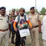 IMG 20230529 WA0025 राष्ट्रीय एकता का सन्देश के साथ साइकिल यात्रा पर रामेश्वरम निकले सीयूएसबी के अखिल