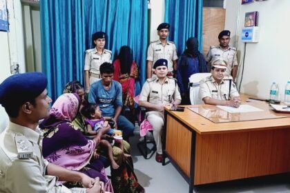 IMG 20230706 WA0025 चचेरे दादा ने महिला के साथ मिलकर नवजात पोते की चोरी, पटना के पीएमसीएच से पुलिस टीम ने सकुशल किया बरामद