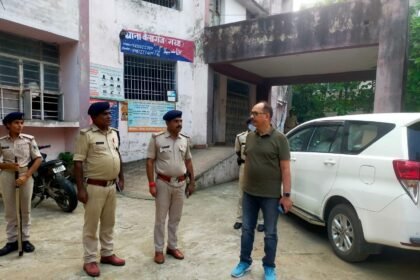 IMG 20230709 WA0028 पुलिस भवन निर्माण विभाग के डीजी ने लिया बेलागंज थाने का जायज
