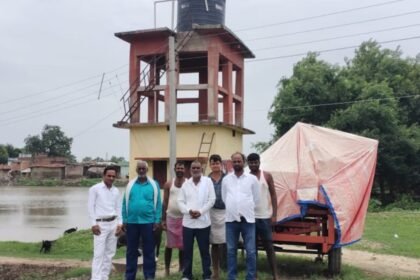 20230811 212952 पानी संकट को लेकर ग्रामीणों ने किया प्रदर्शन