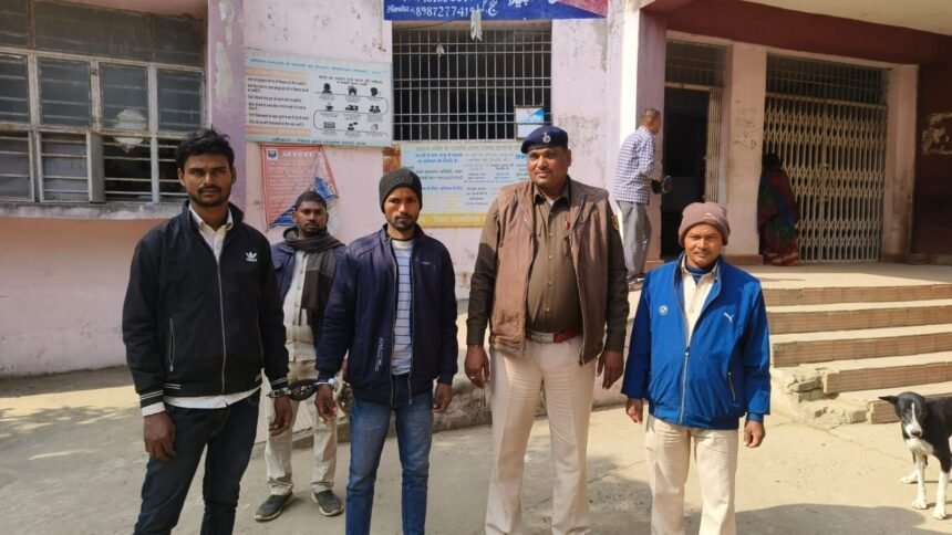 img 20240111 wa00456387888027868899752 चोरी के बाइक के साथ दो चोर गिरफ्तार