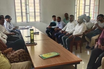 img 20240722 wa00582006085704761088620 मोहड़ा में "प्रशासन आपके द्वार" कार्यक्रम, ग्रामीणों की समस्याओं का हुआ समाधान