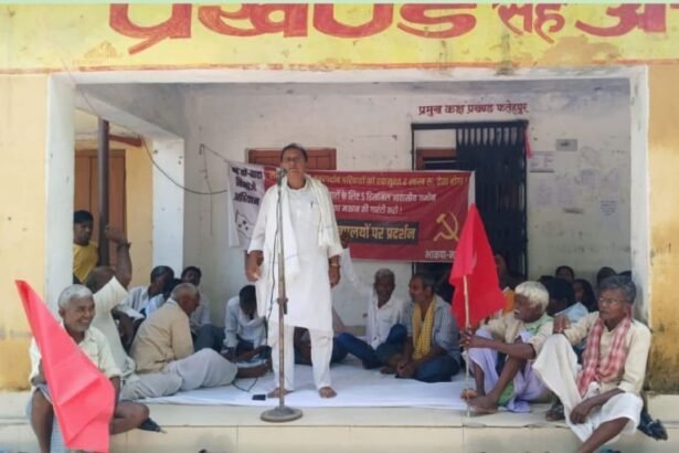 20240824 2127414523692440640739235 भाकपा माले का 'हक दो-वादा निभाओ' अभियान के तहत एक दिवसीय धरना