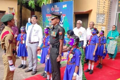 image editor output image 237602255 1723822077916793826188139040403 केंद्रीय विद्यालय में आयोजित स्वतंत्रता समारोह में शामिल हुए भारतीय सेना के 'आयरन मैन' लेफ्टिनेंट कर्नल नितिन जोशी