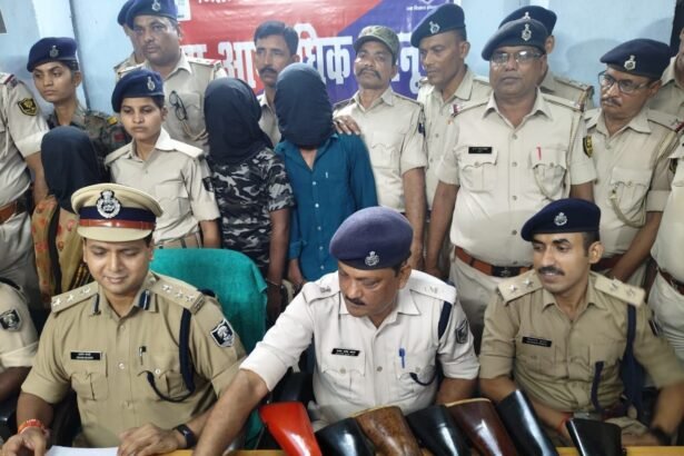 img 20240817 wa00502474893761149480303 गया में बड़े हथियार तस्करी रैकेट का भंडाफोड़, तीन गिरफ्तार