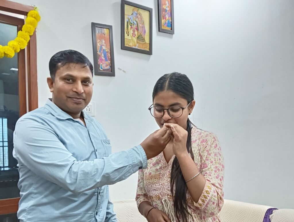 गया की अर्चना मिश्रा ने इंटर आर्ट्स परीक्षा में राज्य में पाया पांचवां स्थान, मान्यता वर्मा का लक्ष्य न्यायिक सेवा 2 image editor output image1328541816 17429159606547979929237205261361 गया की अर्चना मिश्रा ने इंटर आर्ट्स परीक्षा में राज्य में पाया पांचवां स्थान, मान्यता वर्मा का लक्ष्य न्यायिक सेवा