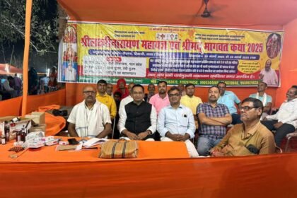 img 20250327 wa0035375161137750541311 नारी का सम्मान करना हर मनुष्य का परम कर्तव्य है: स्वामी पुरूषोत्तमाचार्य जी महाराज