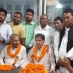 image editor output image 1231215569 17449803633661218263486451455854 कांटे की टक्कर में वरिष्ठ अधिवक्ता रबिन्द्र प्रसाद गया बार एसोसिएशन के सचिव चुनाव जीत गए, रजनीश कुमार सिंह उर्फ गुड्डू को दी शिकस्त