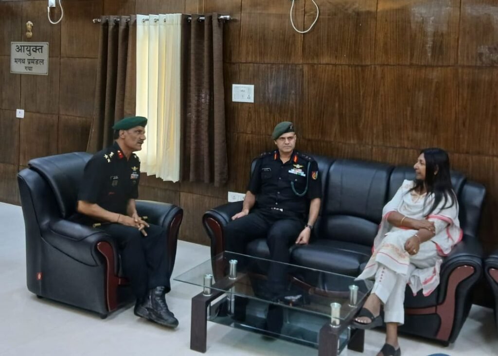मगध प्रमंडल आयुक्त से एनसीसी ग्रुप कमांडर ने की शिष्टाचार मुलाकात 1 image editor output image 552380239 17525917876139212676006004399376 मगध प्रमंडल आयुक्त से एनसीसी ग्रुप कमांडर ने की शिष्टाचार मुलाकात