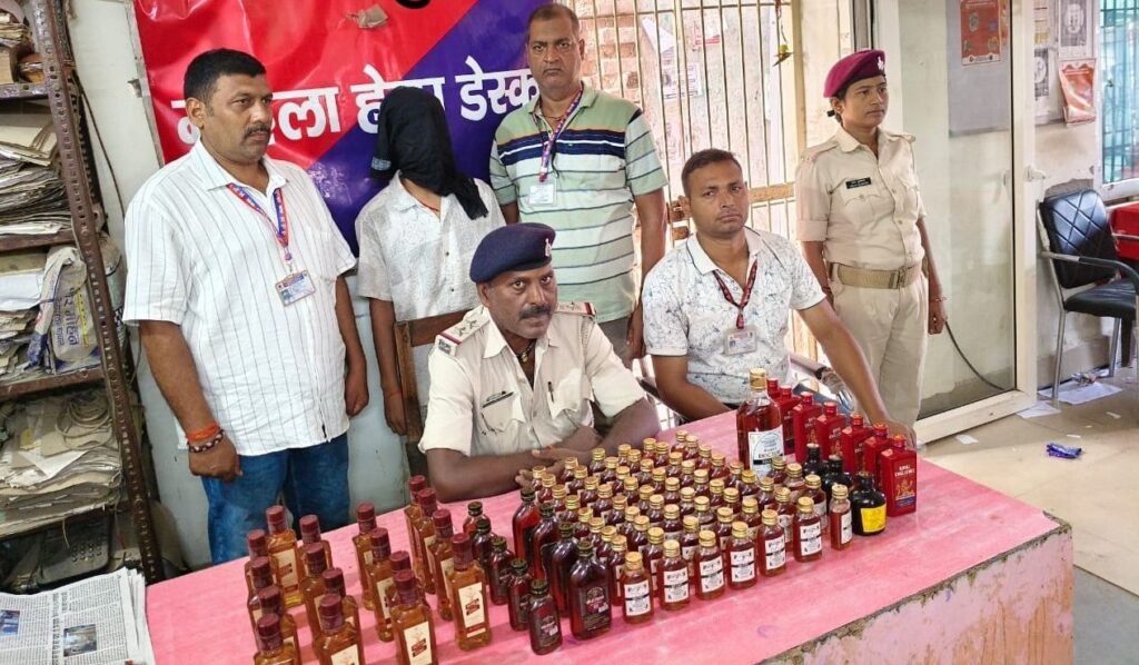 image editor output image 812392719 17524139306638530302174362415523 कटारी हिल का रहने वाला लक्की भारी मात्रा में शराब के साथ पकड़ा गया, व्हिस्की, ब्रांडी व रम बरामद