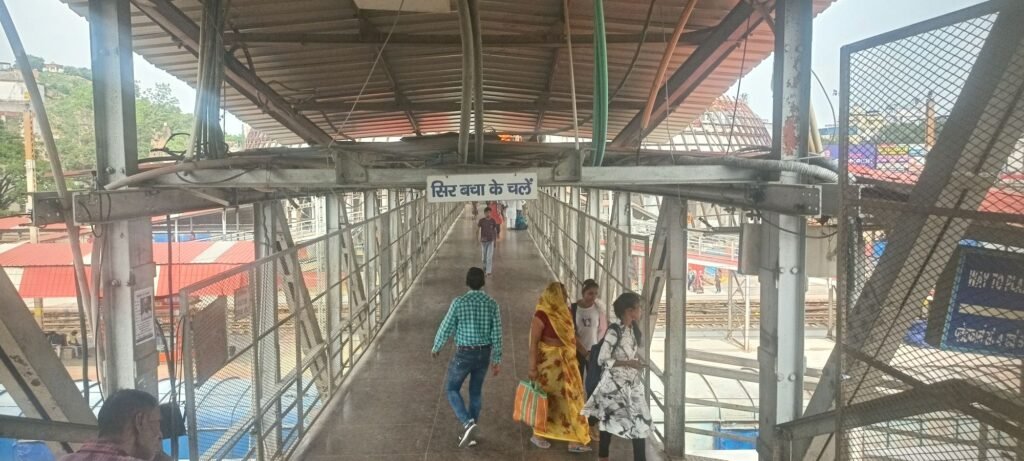 पितृपक्ष महासंगम 2025: प्रतिदिन 80-90 हजार यात्रियों की सुविधाओं को लेकर चल रही तैयारियां, सुरक्षा अहम हिस्सा 3 image editor output image1821411689 17566358129948258853498054633233 पितृपक्ष महासंगम 2025: प्रतिदिन 80-90 हजार यात्रियों की सुविधाओं को लेकर चल रही तैयारियां, सुरक्षा अहम हिस्सा