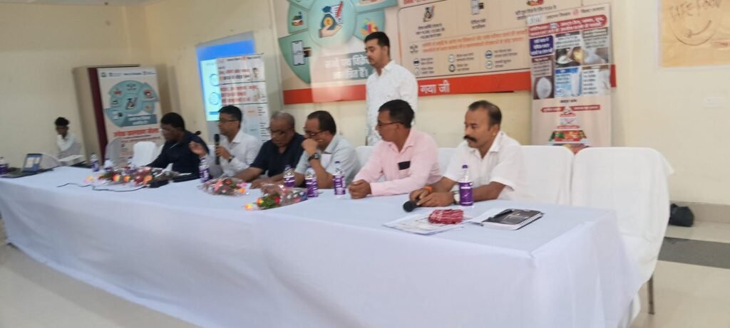 img 20250925 wa00184909297063837291157 फुटपाथ दुकानदारों को दिया गया एकदिवसीय प्रशिक्षण, खाद्य सुरक्षा, डिजिटल लेनदेन पर दी गई विशेष जानकारी