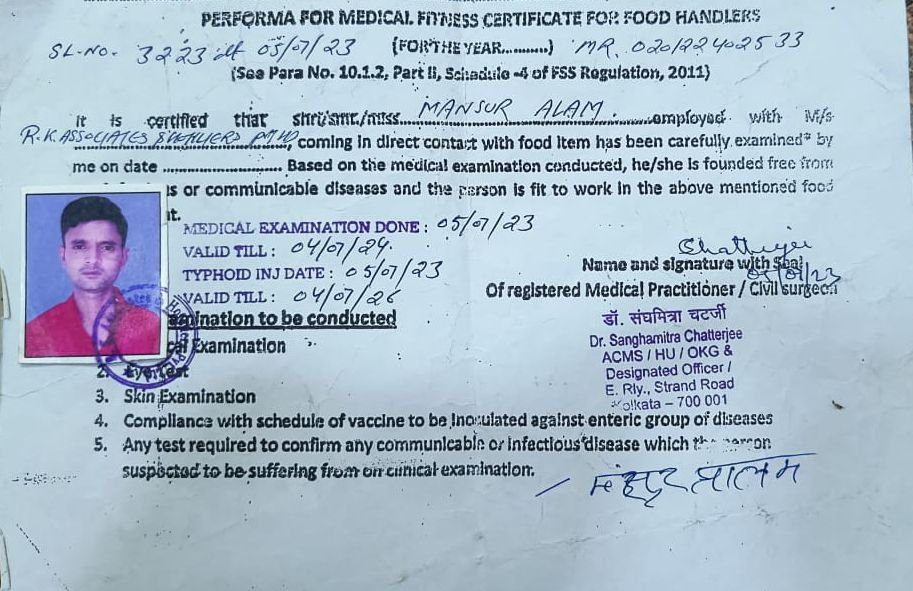 खबर ऐसी कि जानकर चौंक जाएंगे: वंदे भारत एक्सप्रेस का वेटर कंबल चुराकर रहा था भाग, आरपीएफ ने दबोचा 2 image editor output image 498370114 17611967567266129204399107865424 खबर ऐसी कि जानकर चौंक जाएंगे: वंदे भारत एक्सप्रेस का वेटर कंबल चुराकर रहा था भाग, आरपीएफ ने दबोचा