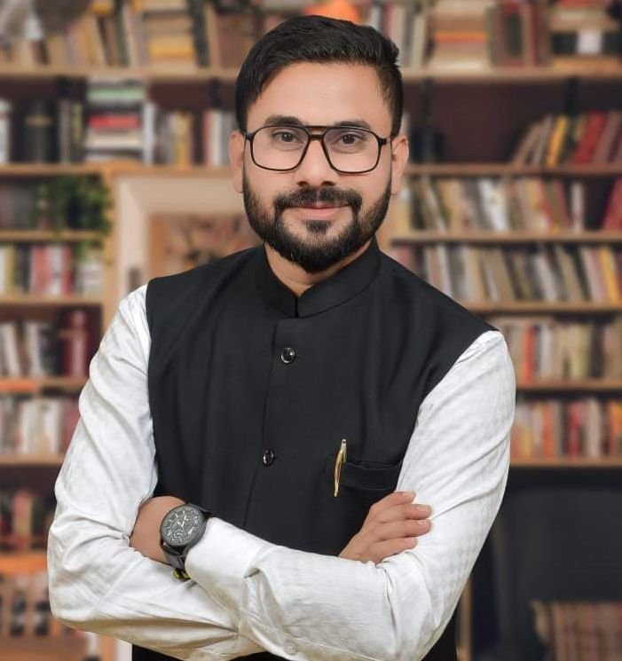 image editor output image 427568998 17642529827765141241981364802116 'गीत कवन गाईं हम?' के लिए सूर्य प्रकाश उपाध्याय सम्मानित, षष्टम रविनेश कुमार वर्मा स्मृति सम्मान