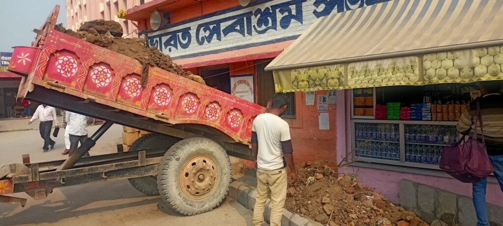 image editor output image1235643905 17638759856342461373085374628449 गया जंक्शन का पुनर्विकास: तोड़ दिया जा सकता हैं भारत सेवाश्रम संघ का यह कार्यालय भवन