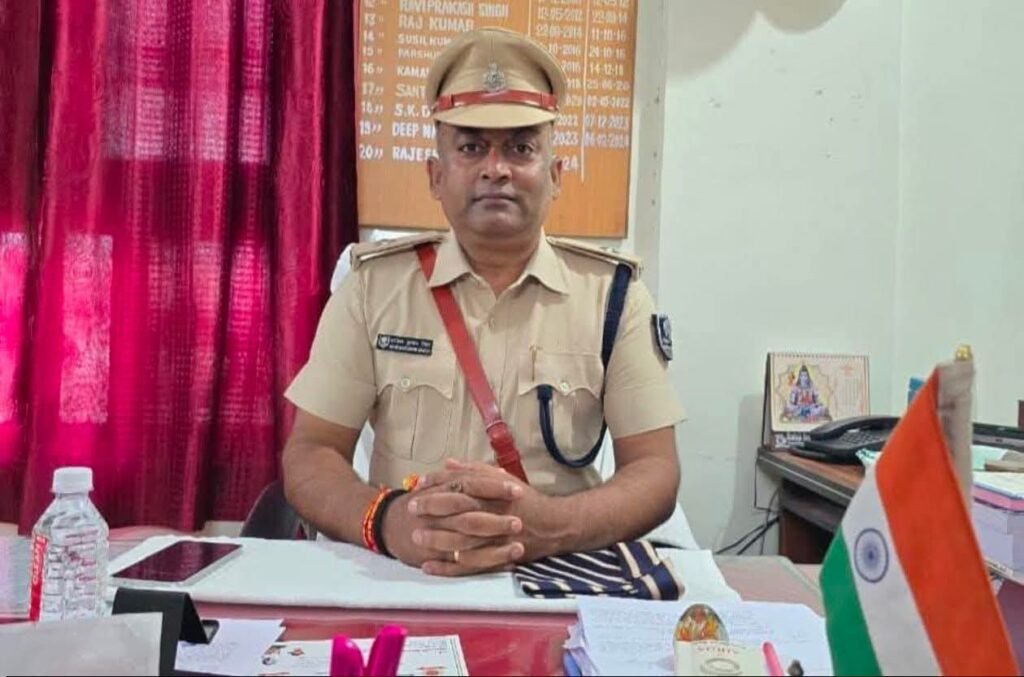 image editor output image 2094849904 1769528147691598917738302368547 सोना लूटकांड: सफलउद्भेदन, लूटे गए सोने में से 41.75 ग्राम बरामद, पूर्व थानाध्यक्ष को मिला था 98 ग्राम हिस्सा, जो मोहित से दिया था बेच