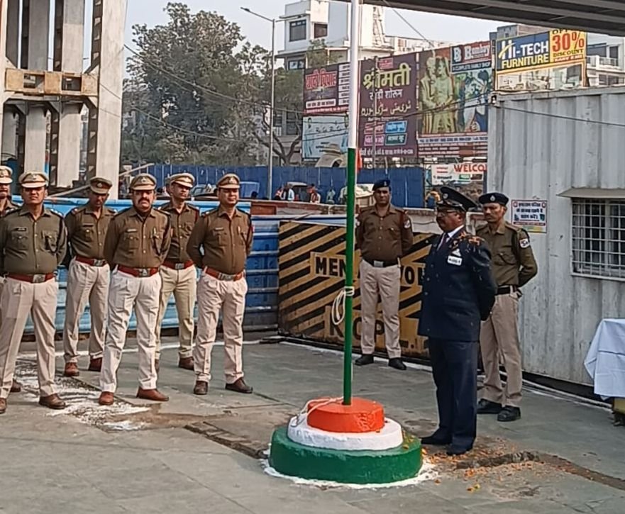 image editor output image1814218514 17695175157984152744788677735556 रेल क्षेत्र में हर्षोल्लास के साथ मनाया गया 77 वां गणतंत्र दिवस