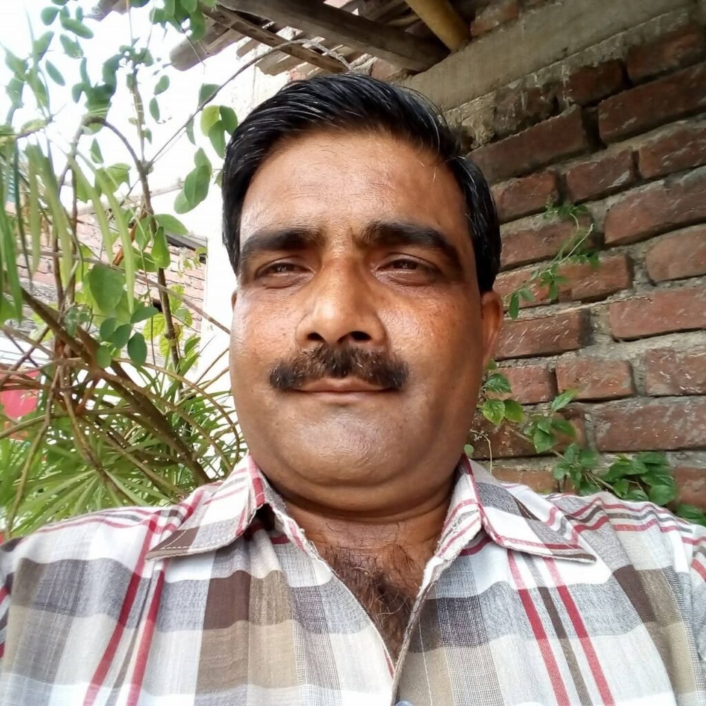 गया में रजिस्ट्री कार्यालय के डीड राइटर को ब्लड टेस्ट कराना पड़ गया काफी महंगा, 2.5 लाख रुपये और महत्वपूर्ण दस्तावेज गायब 1 image editor output image1114918887 17709659300546064665545309529875 गया में रजिस्ट्री कार्यालय के डीड राइटर को ब्लड टेस्ट कराना पड़ गया काफी महंगा, 2.5 लाख रुपये और महत्वपूर्ण दस्तावेज गायब