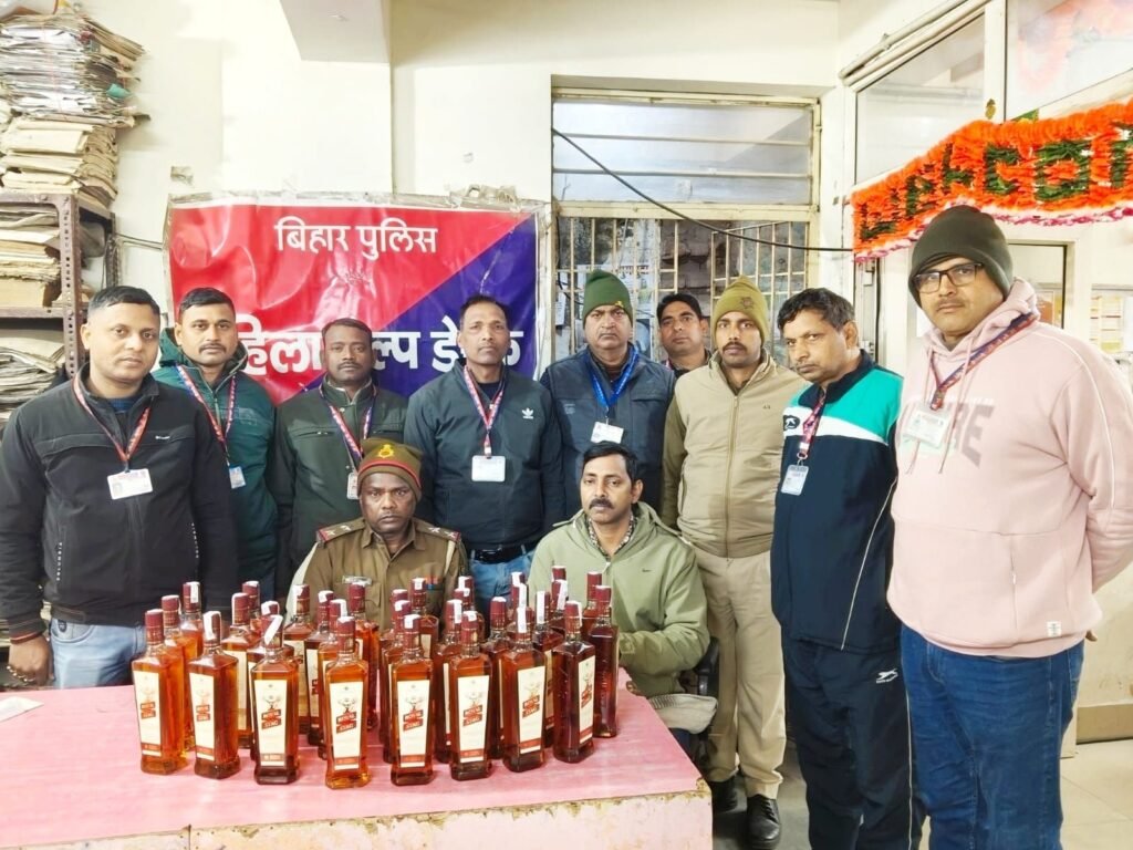 image editor output image1873301399 17704508464436526113795864546044 नीलांचल एक्सप्रेस से लाई जा रही थी हरियाणा में निर्मित विदेशी शराब जब्त, कीमत 23.250 हजार