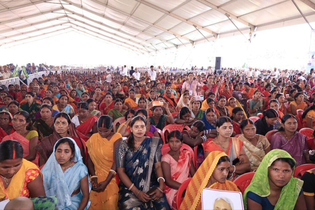 मुख्यमंत्री ने समृद्धि यात्रा के दौरान गया जिले को दी 744 करोड़ रुपये की योजनाओं की सौगात 2 image editor output image42667986 1774015441066326830636349777273 मुख्यमंत्री ने समृद्धि यात्रा के दौरान गया जिले को दी 744 करोड़ रुपये की योजनाओं की सौगात