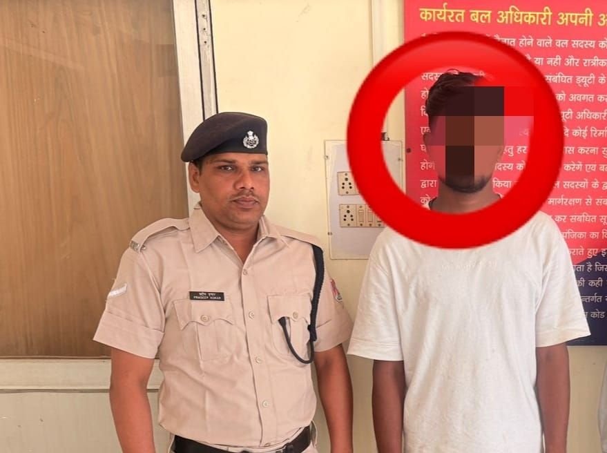 image editor output image998865257 17755710418022679495797709691901 RPF की तत्परता से टली बड़ी अनहोनी, ट्रैक पर पहुंचे युवक को बचाया, युवक गया शहर का है रहने वाला