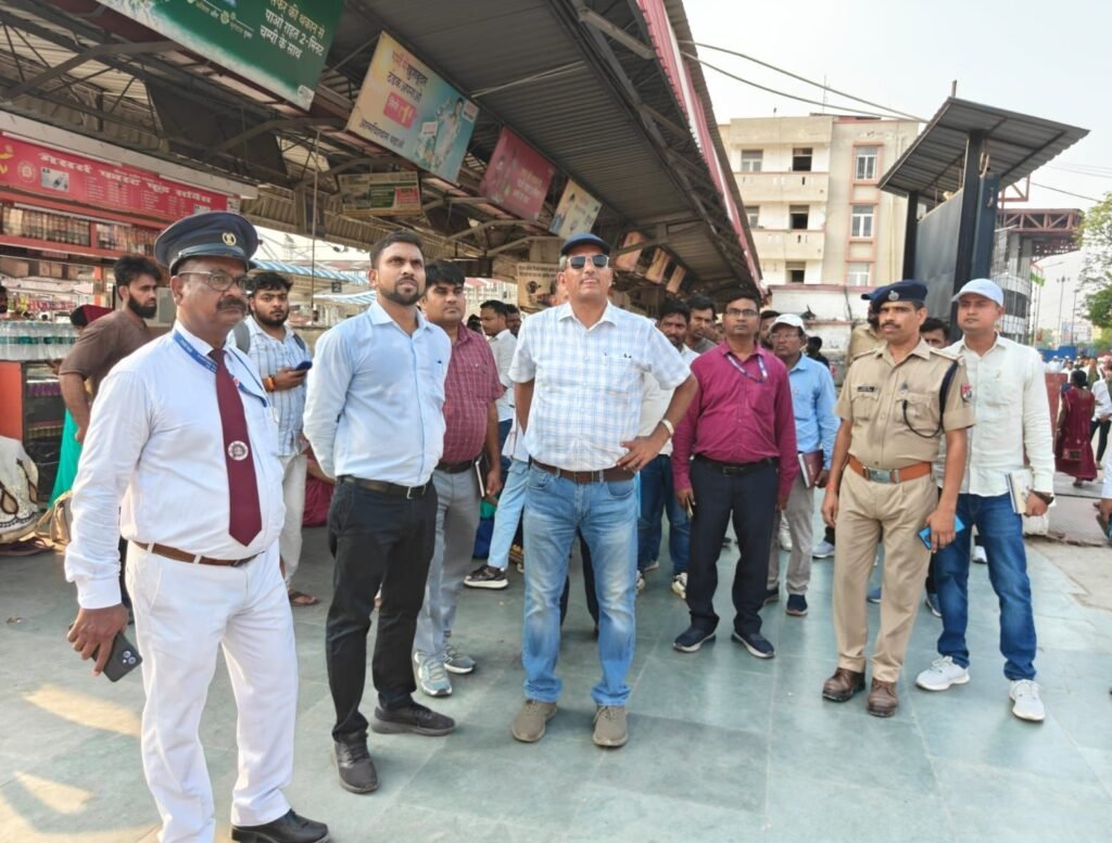 image editor output image 614470322 17804942313862092147112279467328 डीआरएम ने किया डीडीयू–मानपुर रेलखंड का निरीक्षण, गया जंक्शन के पुनर्विकास कार्यों की समीक्षा