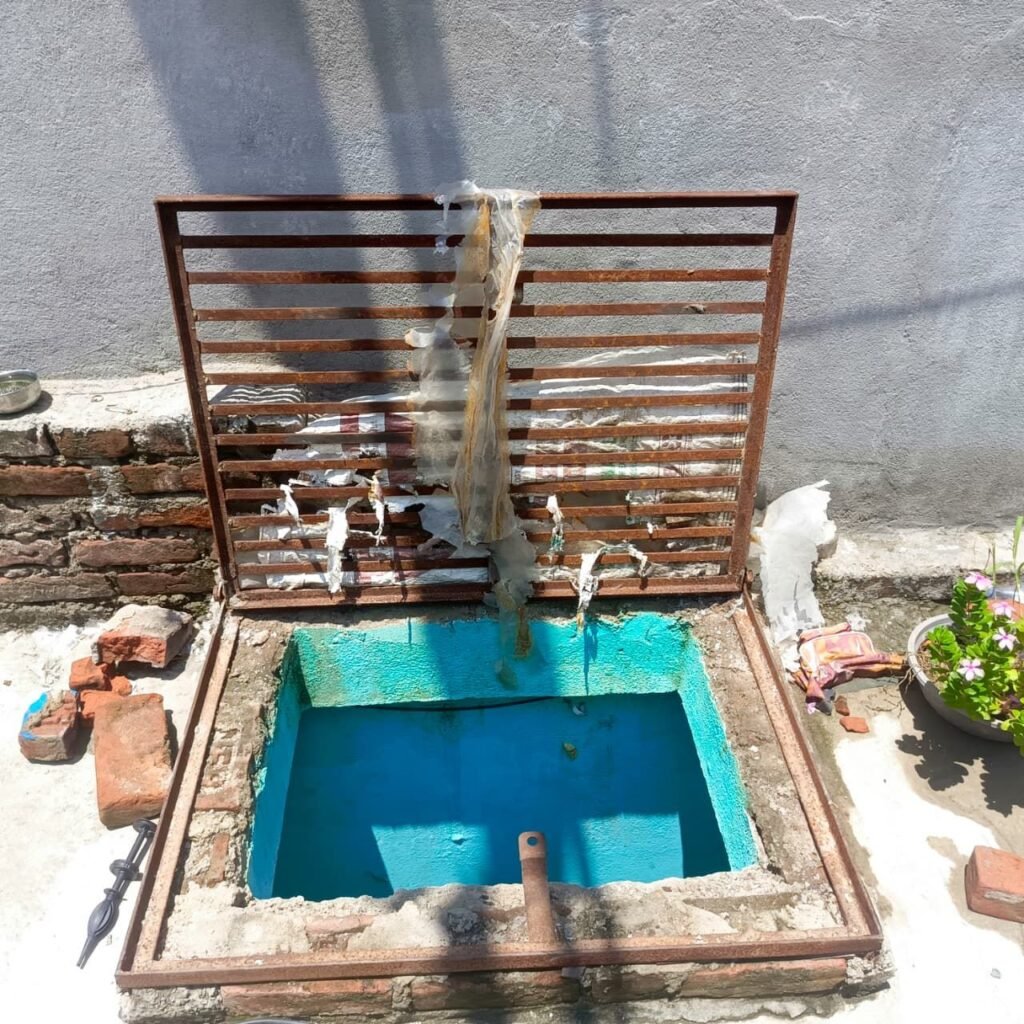 डेल्हा थाना क्षेत्र के छोटकी नवादा में सूने घर से करीब 6 लाख की चोरी, बर्थडे पार्टी के शोर का फायदा उठाने की आशंका 2 image editor output image 1341751308 17850511452823673422458050879590 डेल्हा थाना क्षेत्र के छोटकी नवादा में सूने घर से करीब 6 लाख की चोरी, बर्थडे पार्टी के शोर का फायदा उठाने की आशंका
