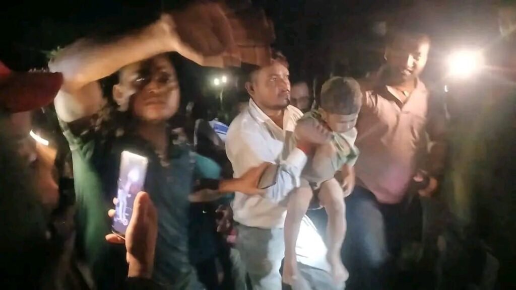 लाखों की दुआएं काम आई: बोरवेल से सकुशल निकाला गया तीन वर्षीय पीयूष, राहत-बचाव अभियान सफल 1 image editor output image 951588817 17842569723248152186801375591937 लाखों की दुआएं काम आई: बोरवेल से सकुशल निकाला गया तीन वर्षीय पीयूष, राहत-बचाव अभियान सफल