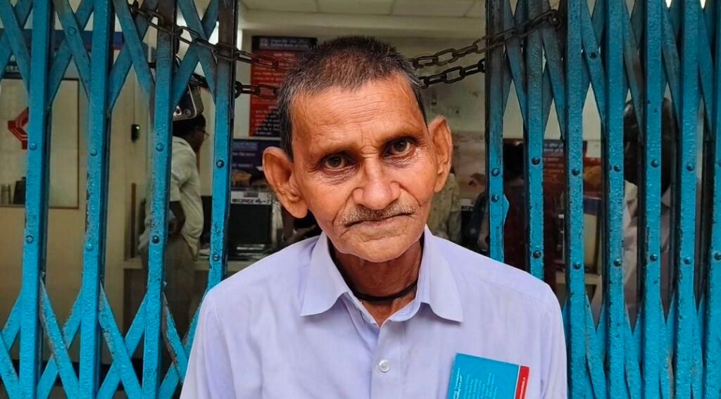 759 करोड़ रुपये का रहस्य सुलझा: ई-रिक्शा चालक के खाते में आई थी इतनी बड़ी रकम, बैंक ने बताई पूरी सच्चाई 4 image editor output image1967178107 17839264899913357066329301036188 759 करोड़ रुपये का रहस्य सुलझा: ई-रिक्शा चालक के खाते में आई थी इतनी बड़ी रकम, बैंक ने बताई पूरी सच्चाई