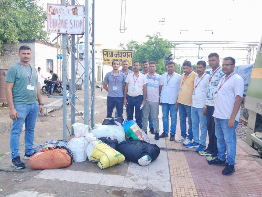 उत्पाद विभाग की सख्ती के बाद ट्रेन से 372 लीटर शराब बरामद, गिरफ्तारी शून्य 1 image editor output image 875102804 17862696253505481074233686218935 उत्पाद विभाग की सख्ती के बाद ट्रेन से 372 लीटर शराब बरामद, गिरफ्तारी शून्य